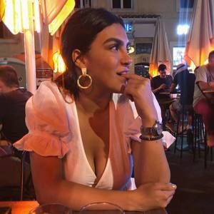 Meet your Posher, Missy